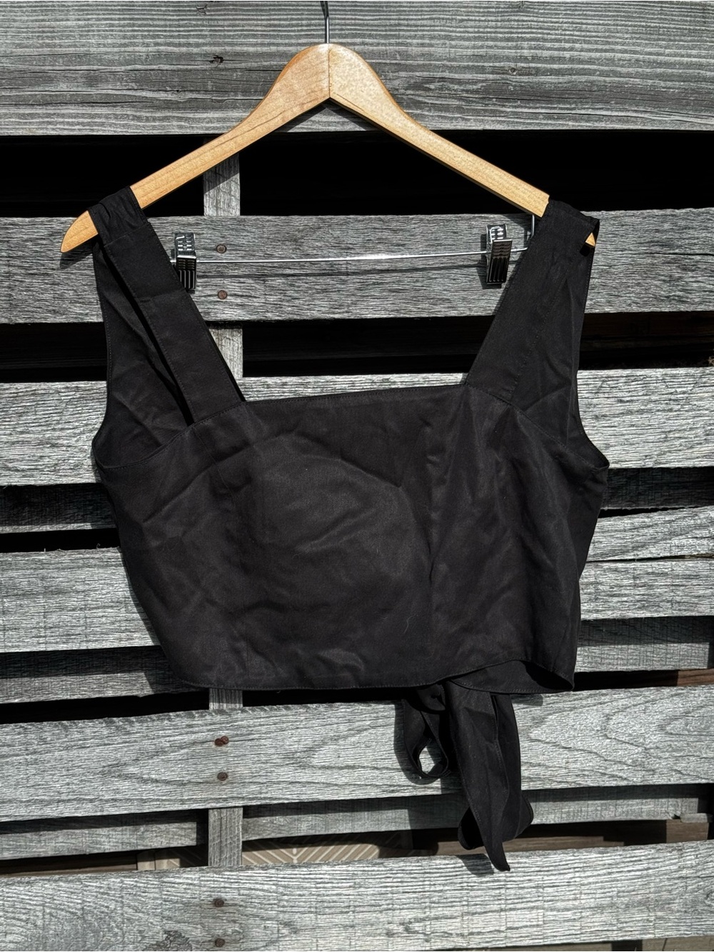 VETTA Black Square-Neck Tie-Back Crop Top